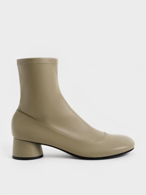 Botine Charles & Keith Stitch-Trim Cylindrical Heel Masline Verzi | 418NGELQA