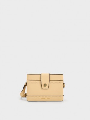 Geanta Crossbody Charles & Keith Bronte Boxy Bej | 947IZWFYS