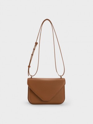 Geanta Crossbody Charles & Keith Camelia Envelope Ciocolata | 294VQKOUB