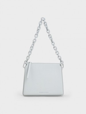 Geanta Crossbody Charles & Keith Camelia Trapeze Gri Deschis | 675MSNQZR