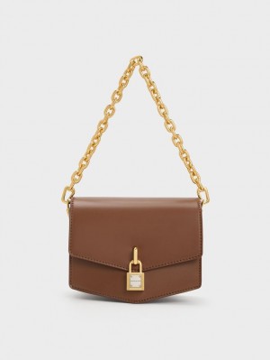 Geanta Crossbody Charles & Keith Lock-Motif Geometric Ciocolata | 015YHXNQV