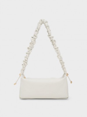 Geanta De Mana Charles & Keith Cosette Ruched Albi | 736GBMAJR