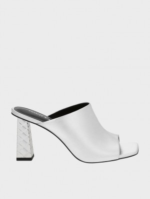 Mules Charles & Keith Open Bombeu Matlasat Heel Argintii | 621APXWUS