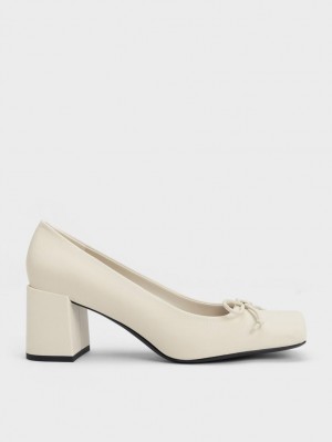 Pumps Charles & Keith Bow Square-Bombeu Albi | 273RKOEGZ