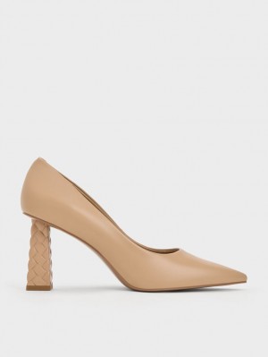 Pumps Charles & Keith Matlasat Heel Pointed-Bombeu Bej | 640BJARLK