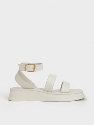 Sandale Cu Curea Charles & Keith Square Bombeu Ankle Albi | 956MFKNRT
