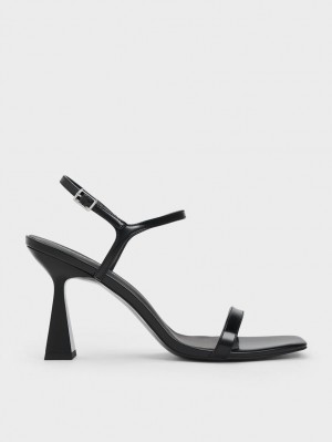 Sandale cu Toc Charles & Keith Square Bombeu Trapeze Negrii | 307SQPEYD