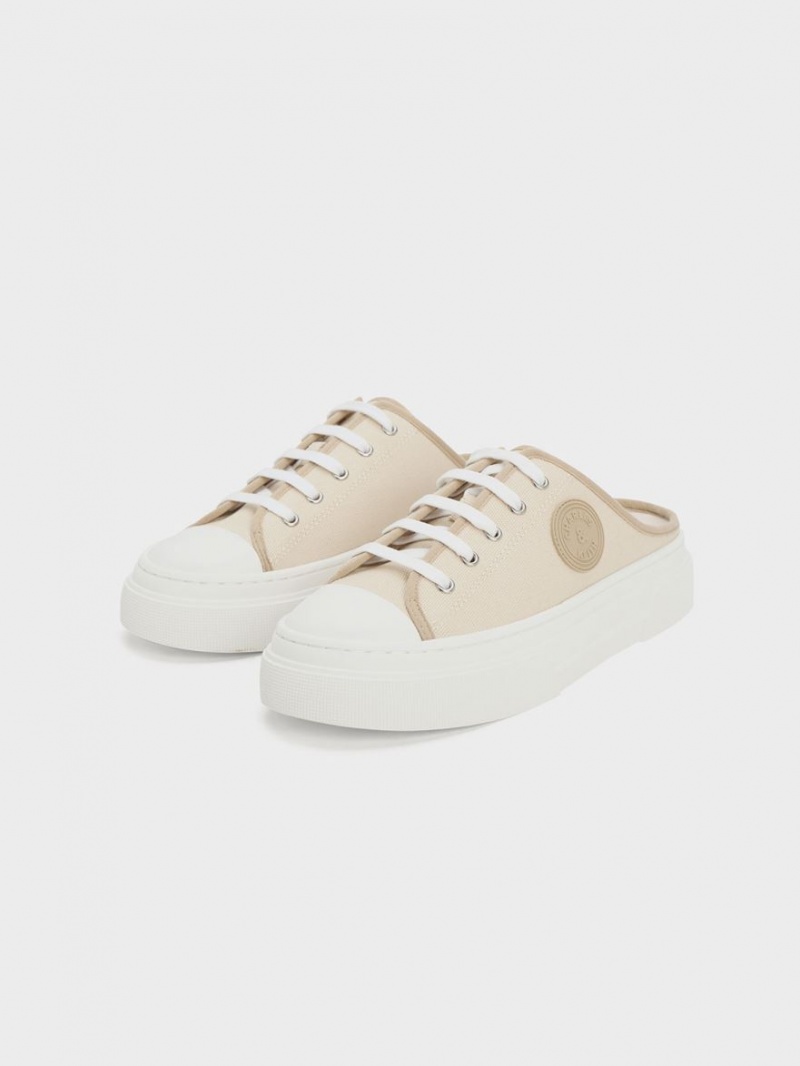 Adidasi Slip On Charles & Keith Kay Panza Bej | 978UOYZEL