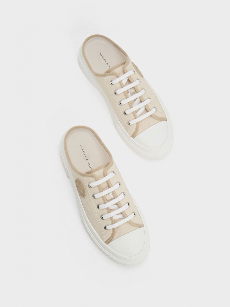 Adidasi Slip On Charles & Keith Kay Panza Bej | 978UOYZEL