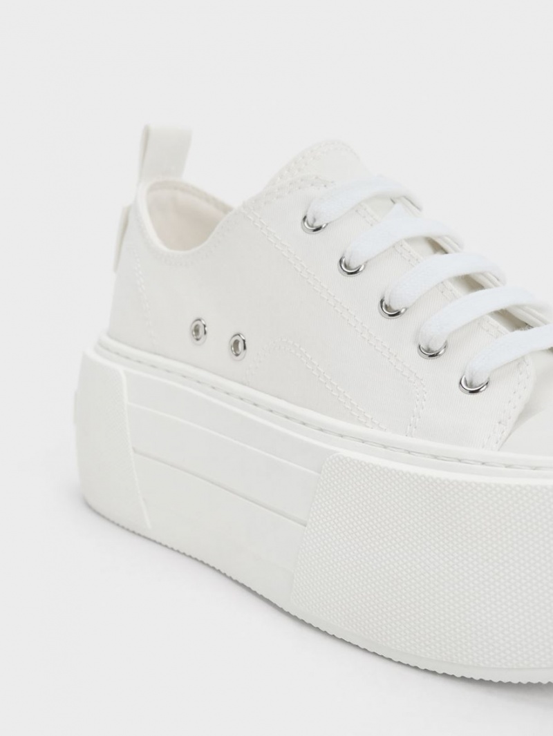 Adidasi cu Platforma Charles & Keith Grosolan Albi | 360VTLRKZ