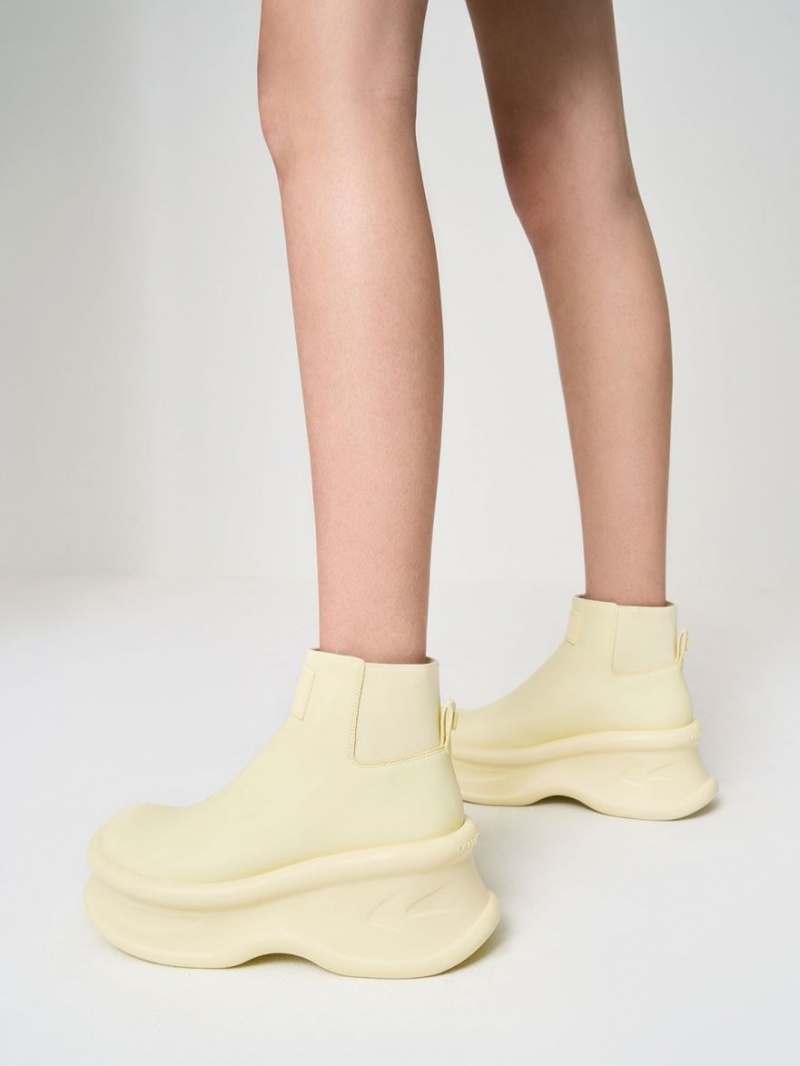 Botine Charles & Keith Curved Platforma Galbeni | 652AUJHVK