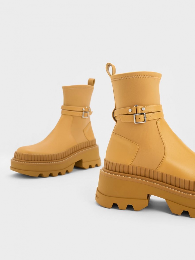 Botine Charles & Keith Slip-On Platforma Muștar | 123ZWBTOD