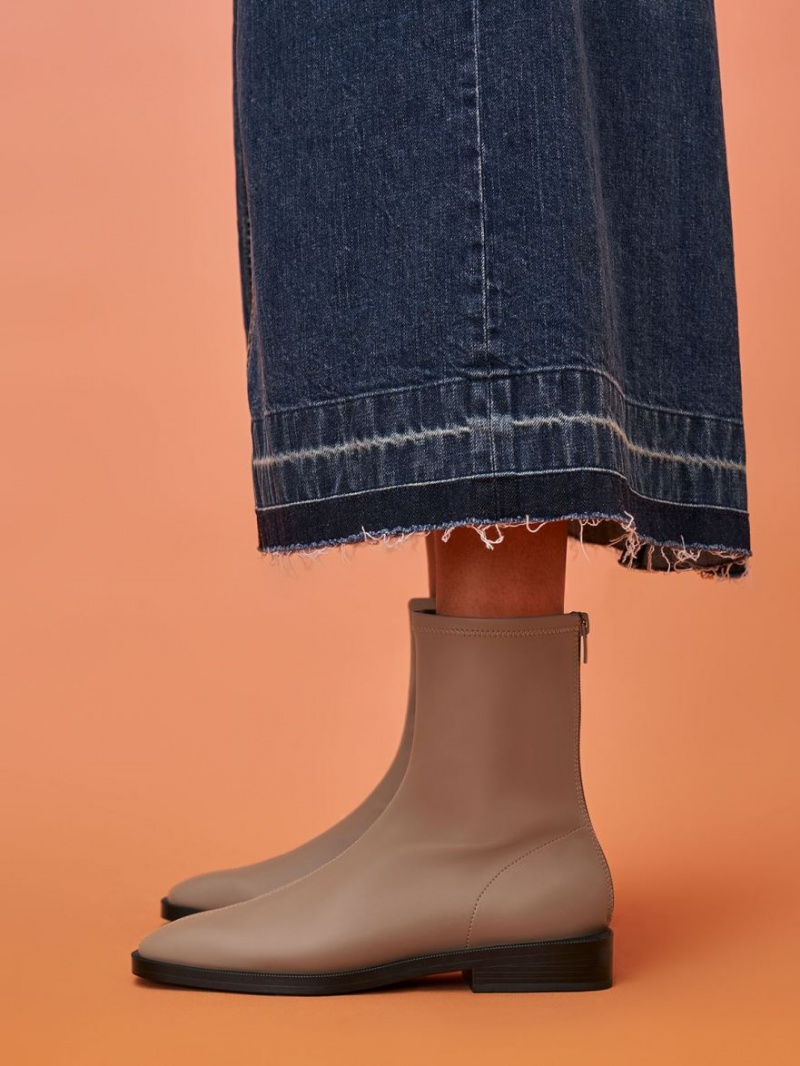 Botine Charles & Keith Square Bombeu Zip-Up Maro | 809ETMUVF