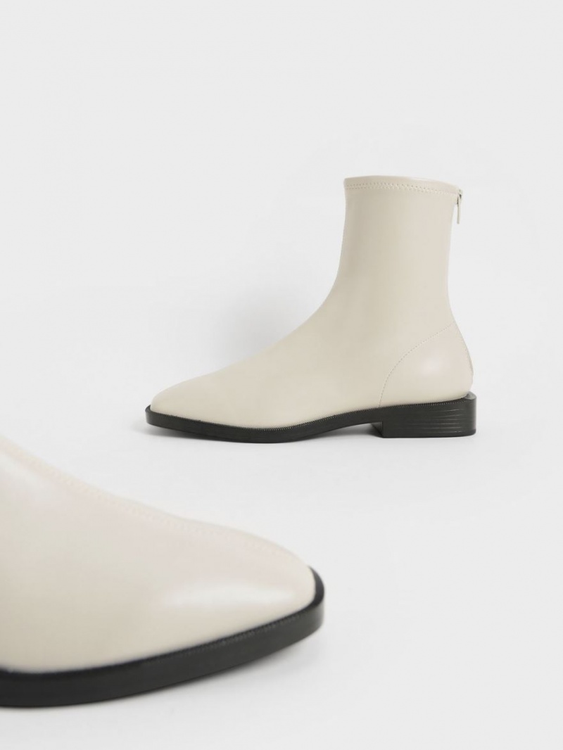 Botine Charles & Keith Square Bombeu Zip-Up Albi | 190EDTAUW