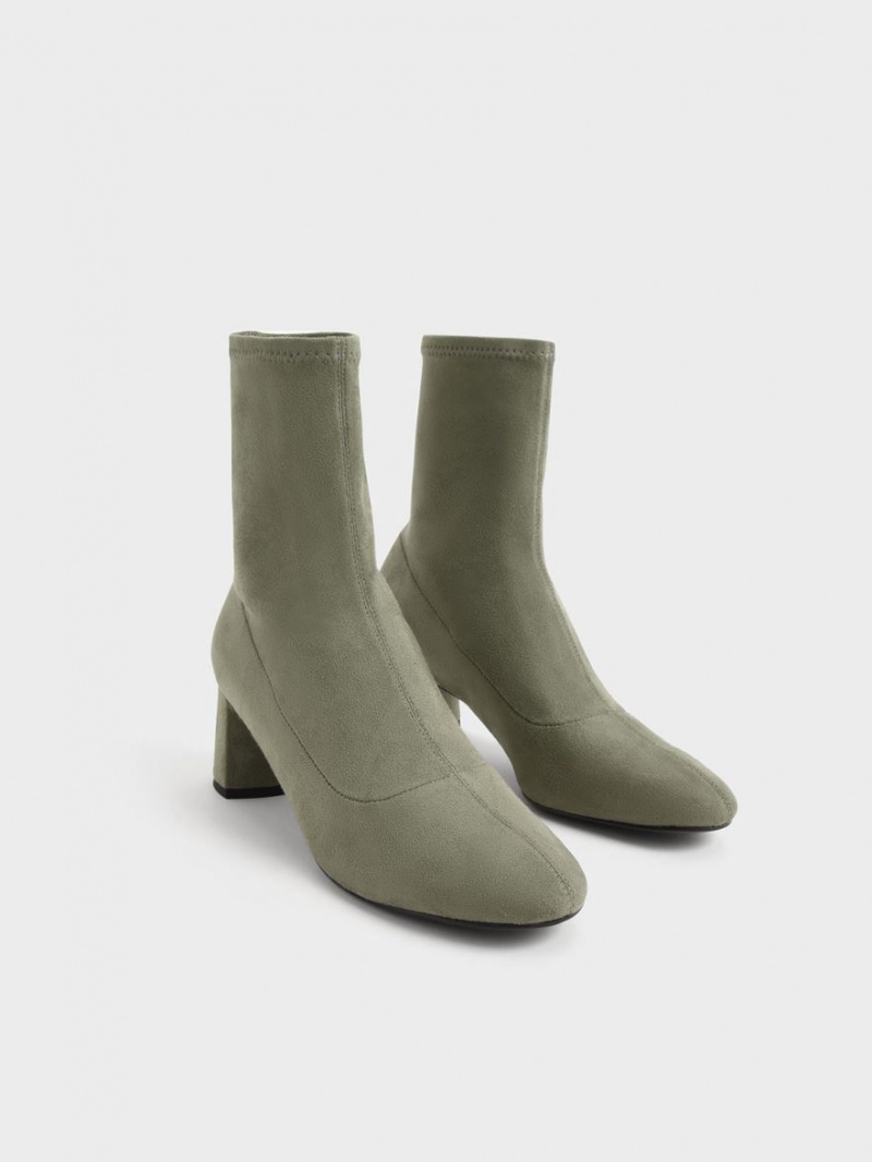 Botine Charles & Keith Textured Stitch-Trim Masline Verzi | 624ATBSZP