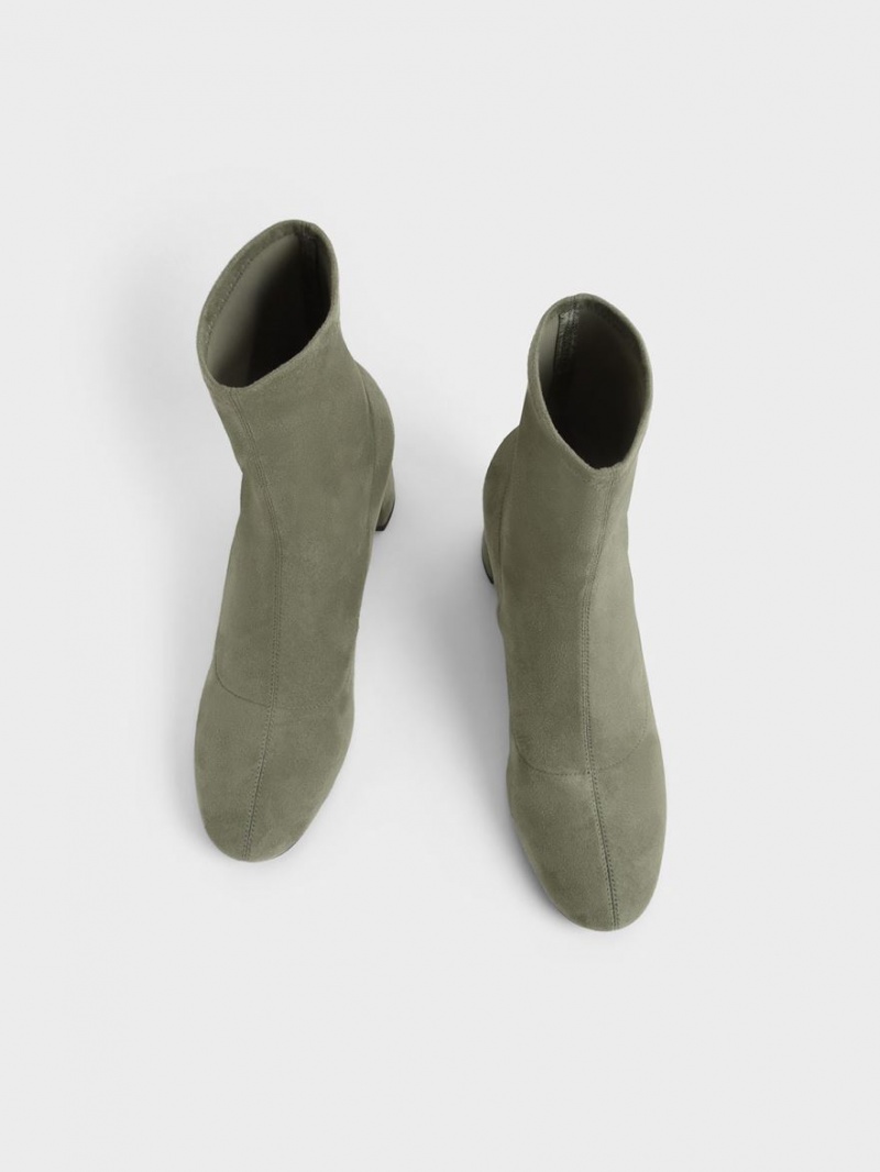 Botine Charles & Keith Textured Stitch-Trim Masline Verzi | 624ATBSZP