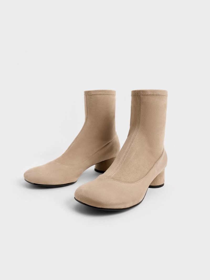 Botine Charles & Keith Textured Stitch-Trim Cylindrical Heel Bej | 834URGVMB