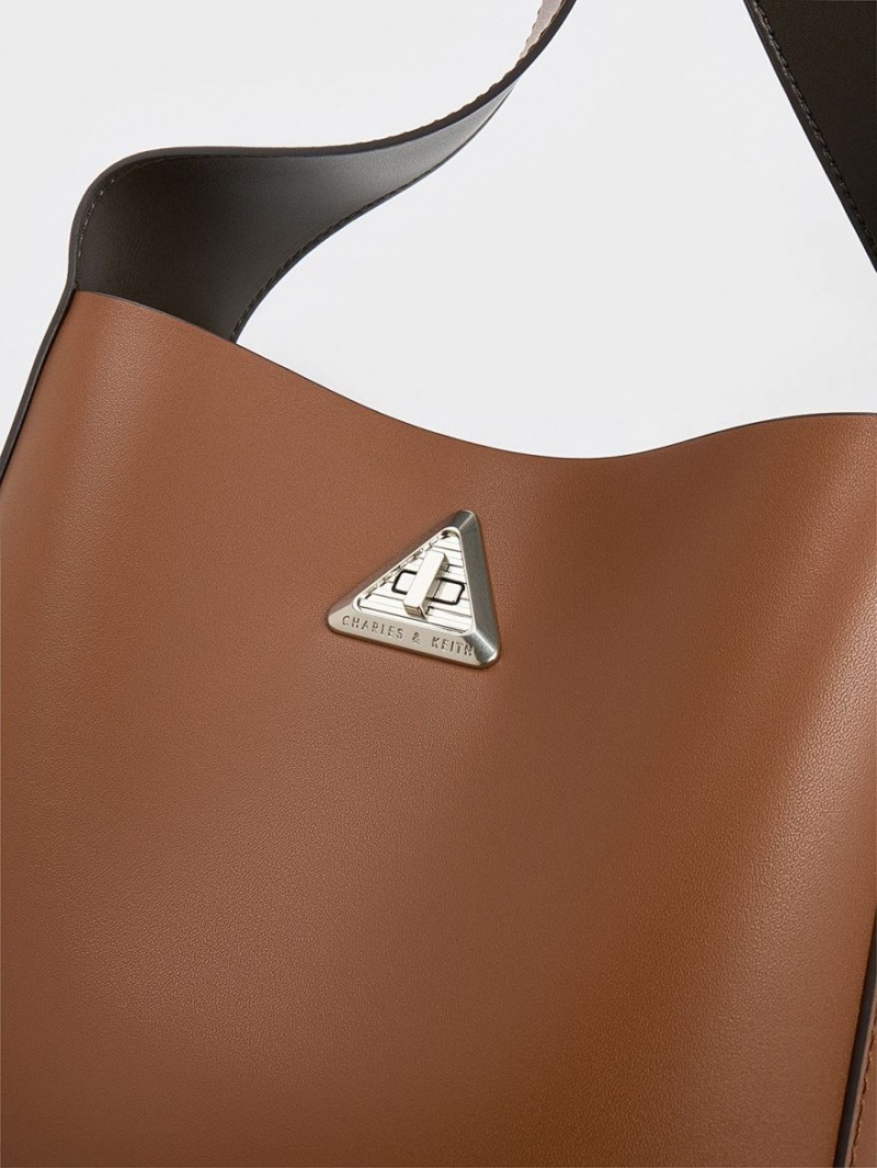 Geantă Hobo Charles & Keith Trice Metallic Accent Large Maro | 671PDXCAW