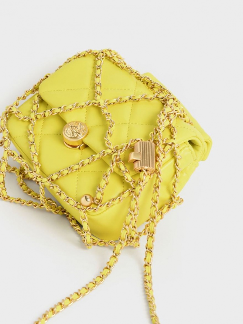 Geanta Clutch Charles & Keith Braided Chain-Handle Matlasat Evening Galbeni | 280SVKJOL