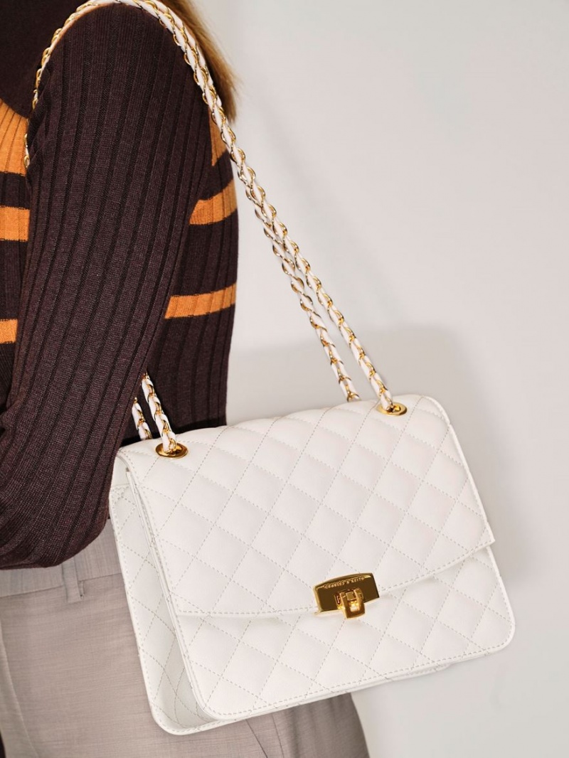 Geanta Clutch Charles & Keith Matlasat Chain Curea Albi | 174OJNKLP