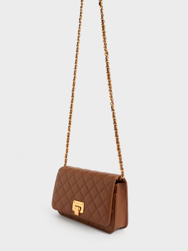 Geanta Clutch Charles & Keith Matlasat Push-Lock Ciocolata | 459BMCYTK