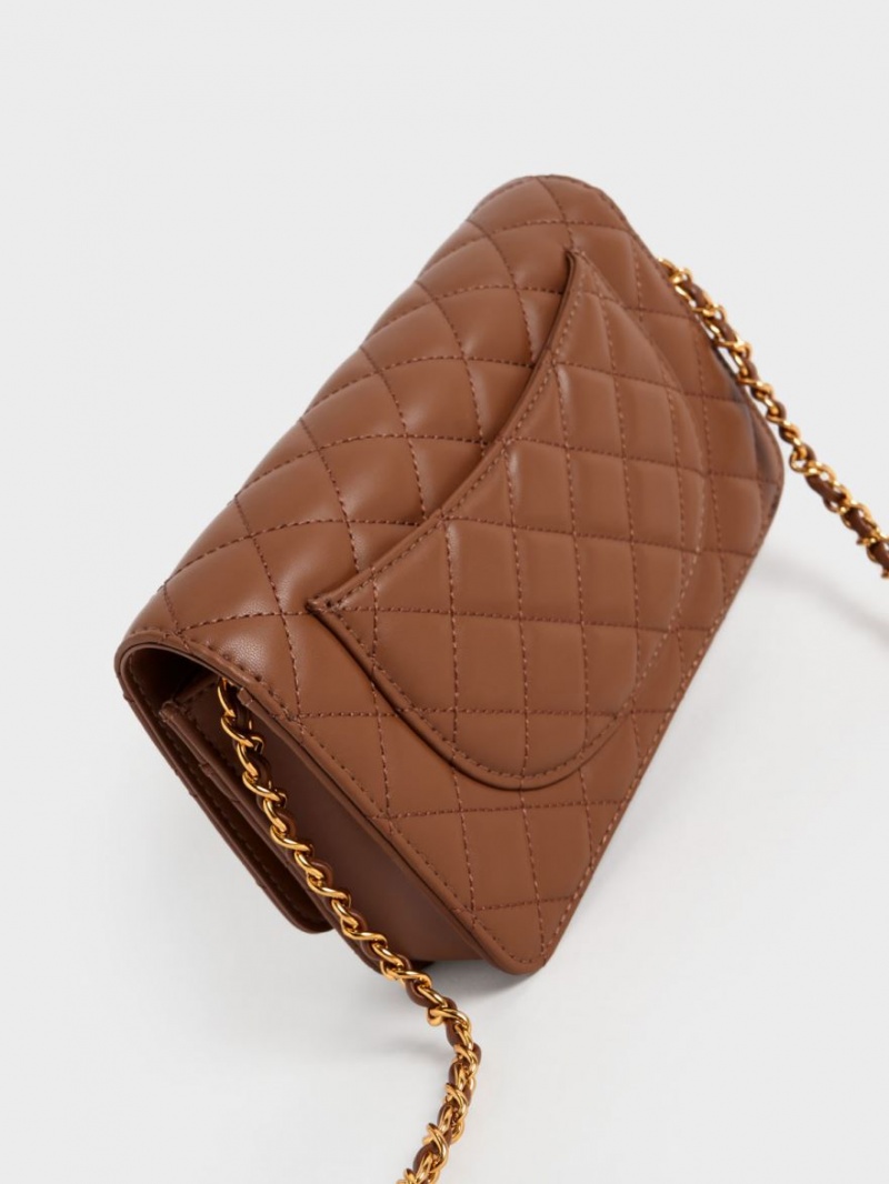 Geanta Clutch Charles & Keith Matlasat Push-Lock Ciocolata | 459BMCYTK