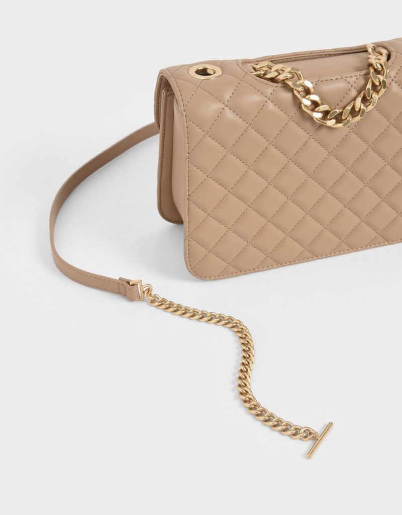 Geanta Clutch Charles & Keith Matlasat Turn-Lock Bej | 658JOEGRL