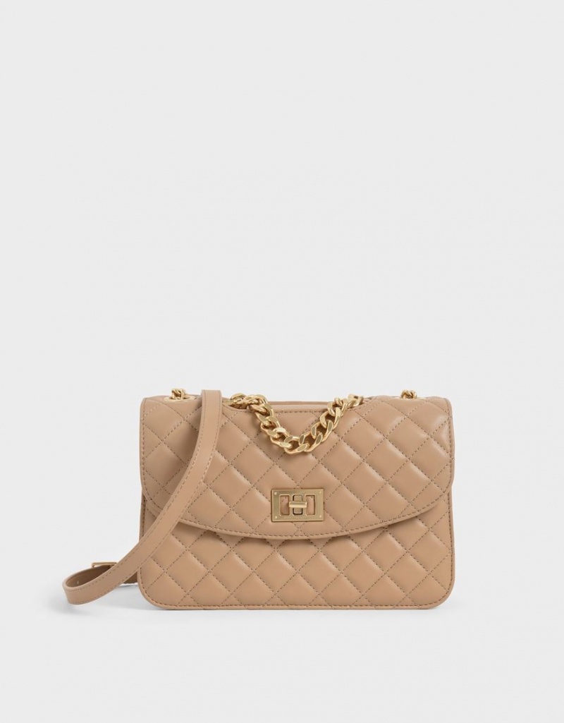 Geanta Clutch Charles & Keith Matlasat Turn-Lock Bej | 658JOEGRL