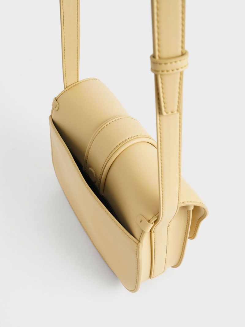 Geanta Crossbody Charles & Keith Balta Padlock Bej | 152PBNLVE