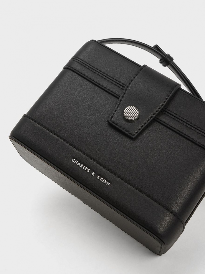 Geanta Crossbody Charles & Keith Bronte Boxy Negrii | 382HCXJOW