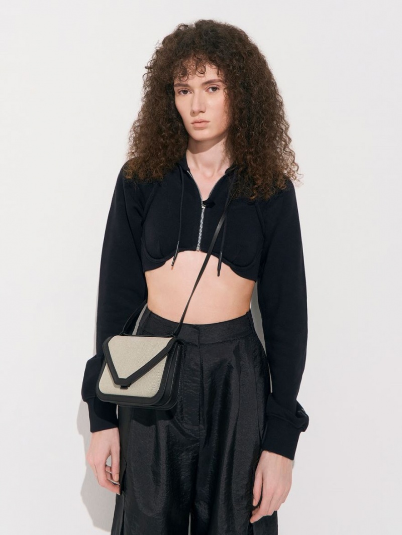 Geanta Crossbody Charles & Keith Camelia Panza Envelope Bej | 435AIMBEW