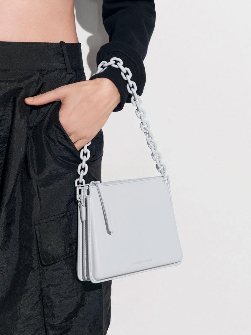 Geanta Crossbody Charles & Keith Camelia Trapeze Gri Deschis | 675MSNQZR