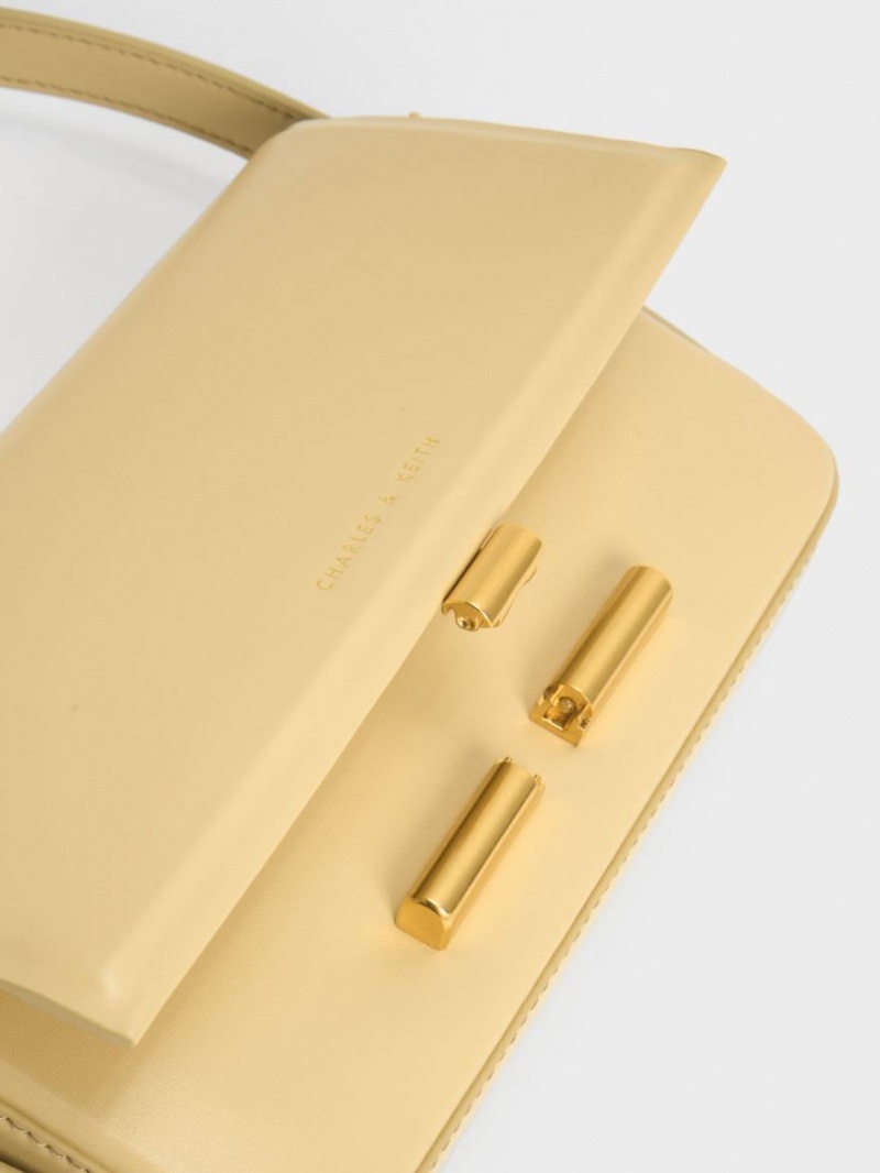 Geanta Crossbody Charles & Keith Cesia Bej | 378EOCUVW