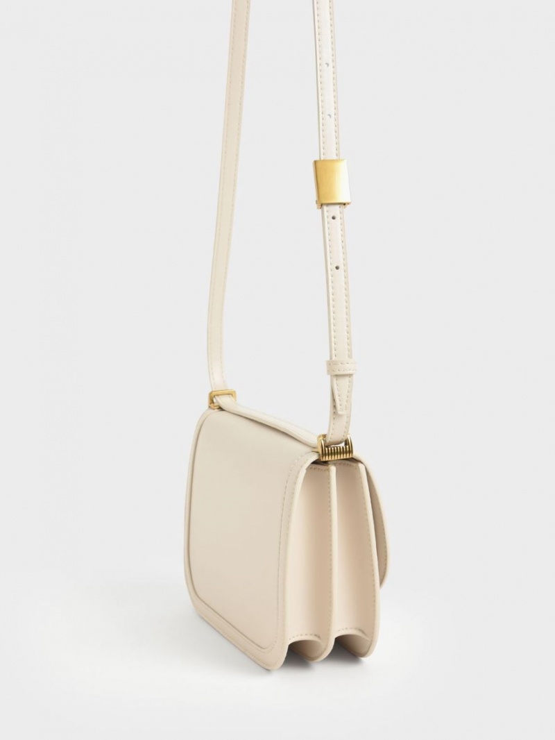 Geanta Crossbody Charles & Keith Charlot Albi | 905HDBCSA