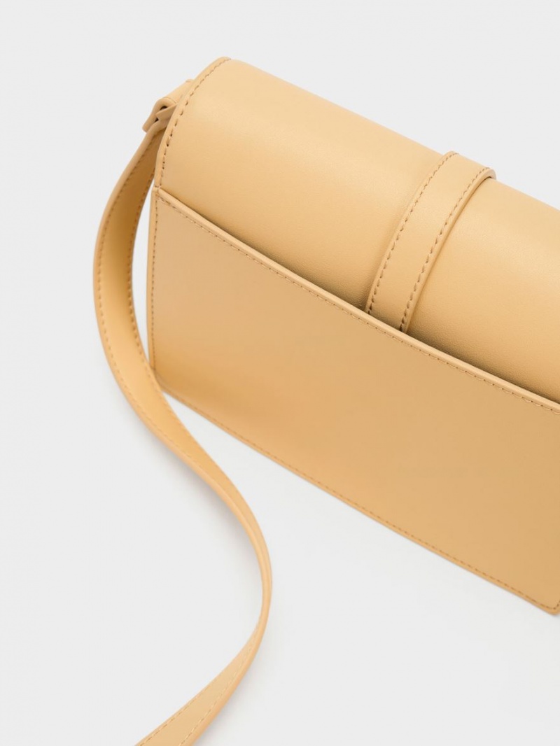 Geanta Crossbody Charles & Keith Dua Buckled Bej | 931TNPILM