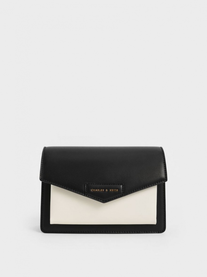 Geanta Crossbody Charles & Keith Envelope Negrii Albi | 024CTLFZD