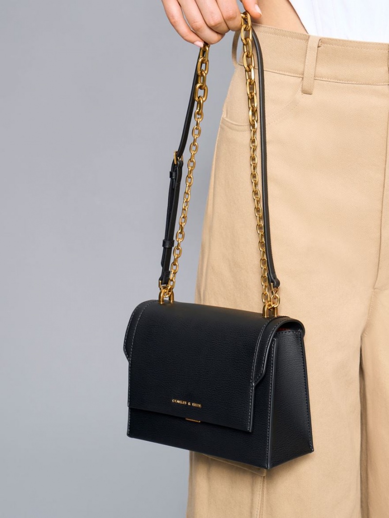 Geanta Crossbody Charles & Keith Front Flap Chain Handle Negrii | 107SDINLO