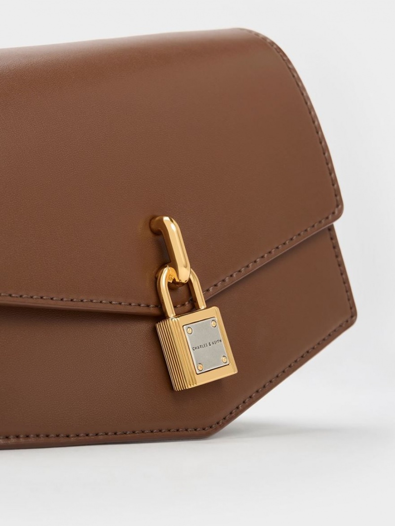 Geanta Crossbody Charles & Keith Lock-Motif Geometric Ciocolata | 015YHXNQV