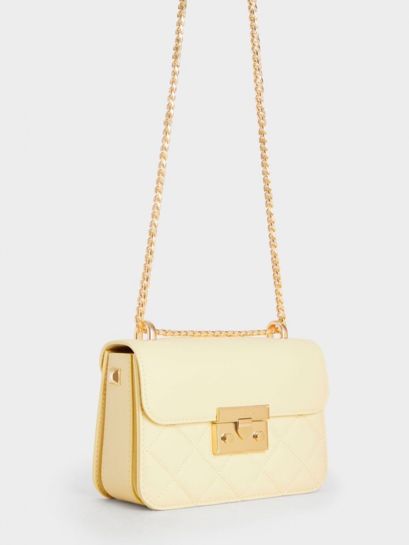 Geanta Crossbody Charles & Keith Metallic Push-Lock Chain Galbeni | 876WEQCVF