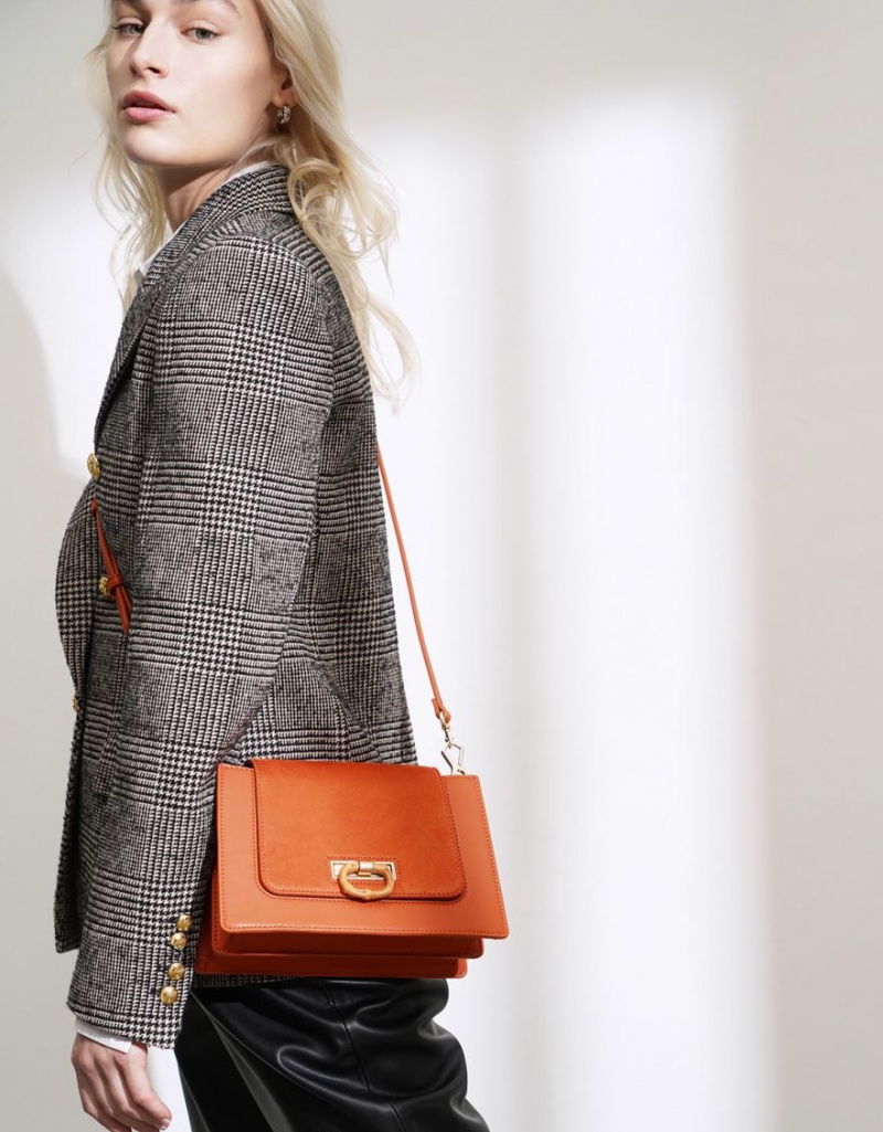 Geanta Crossbody Charles & Keith Textured Portocalii | 214TVXOWC