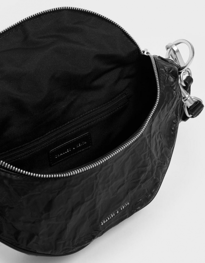 Geanta Crossbody Charles & Keith Wrinkled Effect Semi-Circle Negrii | 471JSTMFN