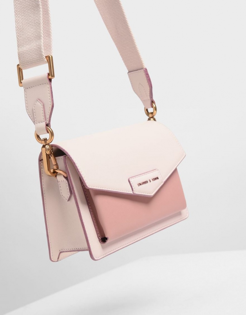 Geanta Crossbody Charles & Keith Zaina Envelope Roz Deschis | 546RMQKCZ
