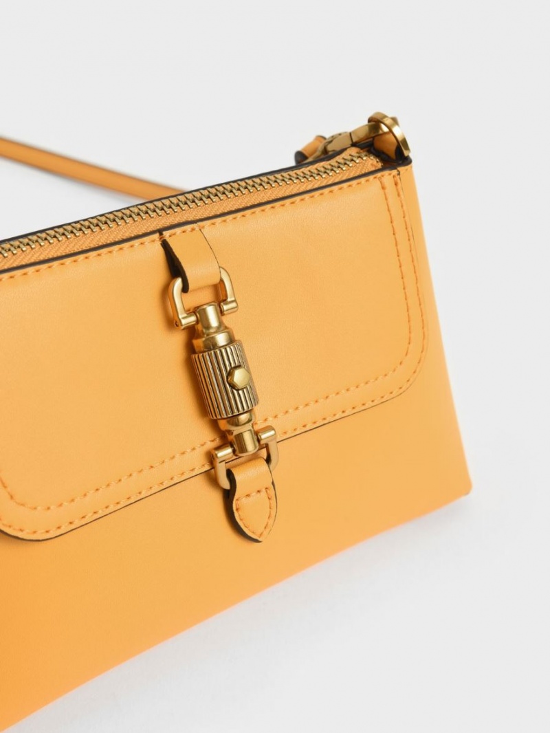 Geanta De Mana Charles & Keith Atlas Chain Muștar | 702JHFQMX