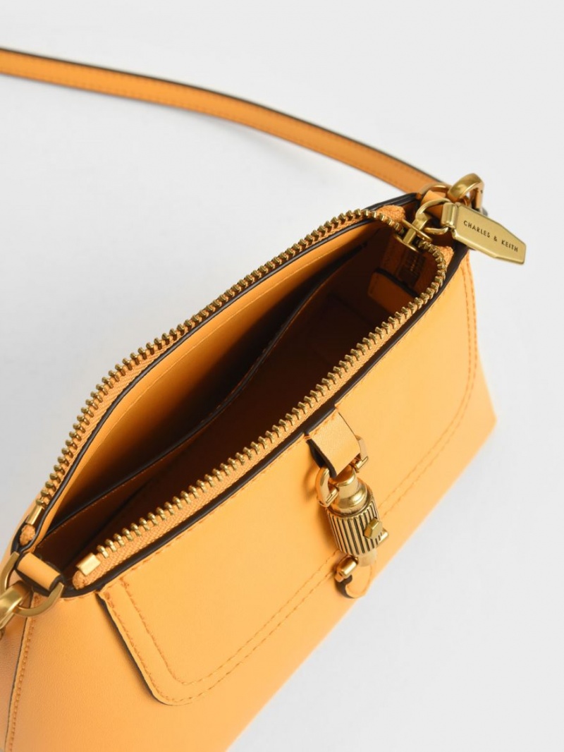 Geanta De Mana Charles & Keith Atlas Chain Muștar | 702JHFQMX