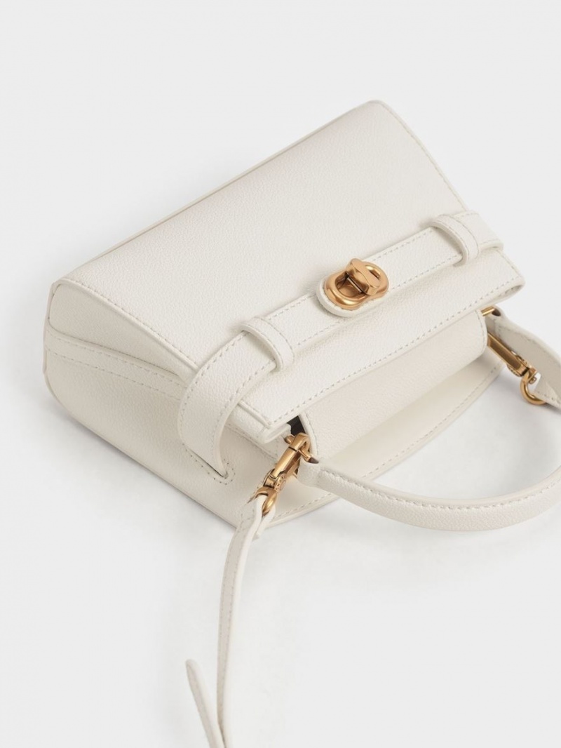 Geanta De Mana Charles & Keith Aubrielle Metallic Cu Catarama Top Albi | 873MDPTQG