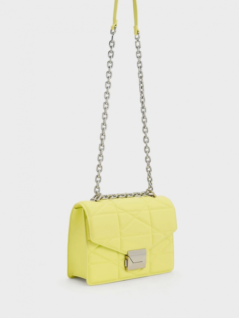 Geanta De Mana Charles & Keith Blanche Chevron Chain Galbeni | 321TRKPZL