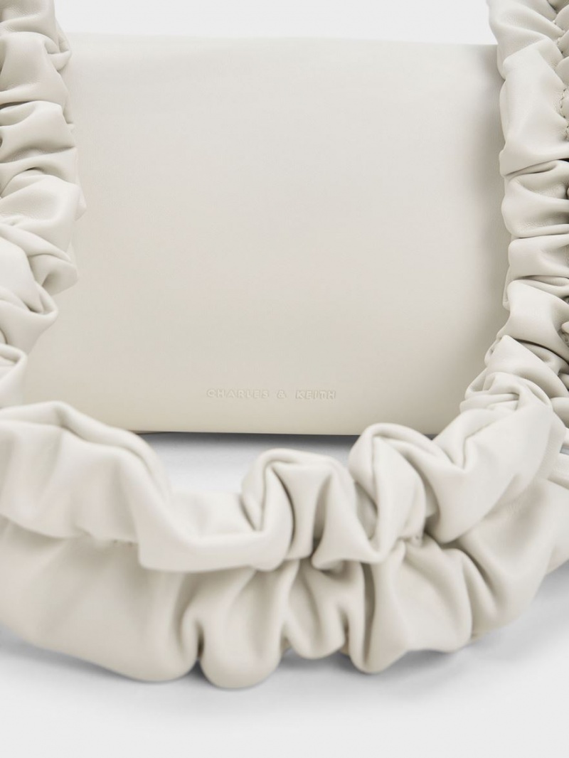 Geanta De Mana Charles & Keith Cosette Ruched Albi | 736GBMAJR