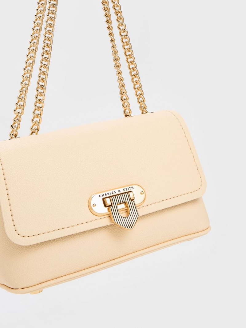Geanta De Umar Charles & Keith Alcott Push-Lock Chain Bej | 795MUZNDX