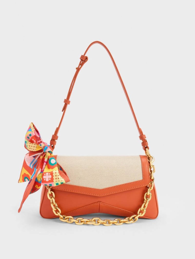 Geanta De Umar Charles & Keith Arley Panza Chain-Link Trapeze Portocalii | 450NVCYUA