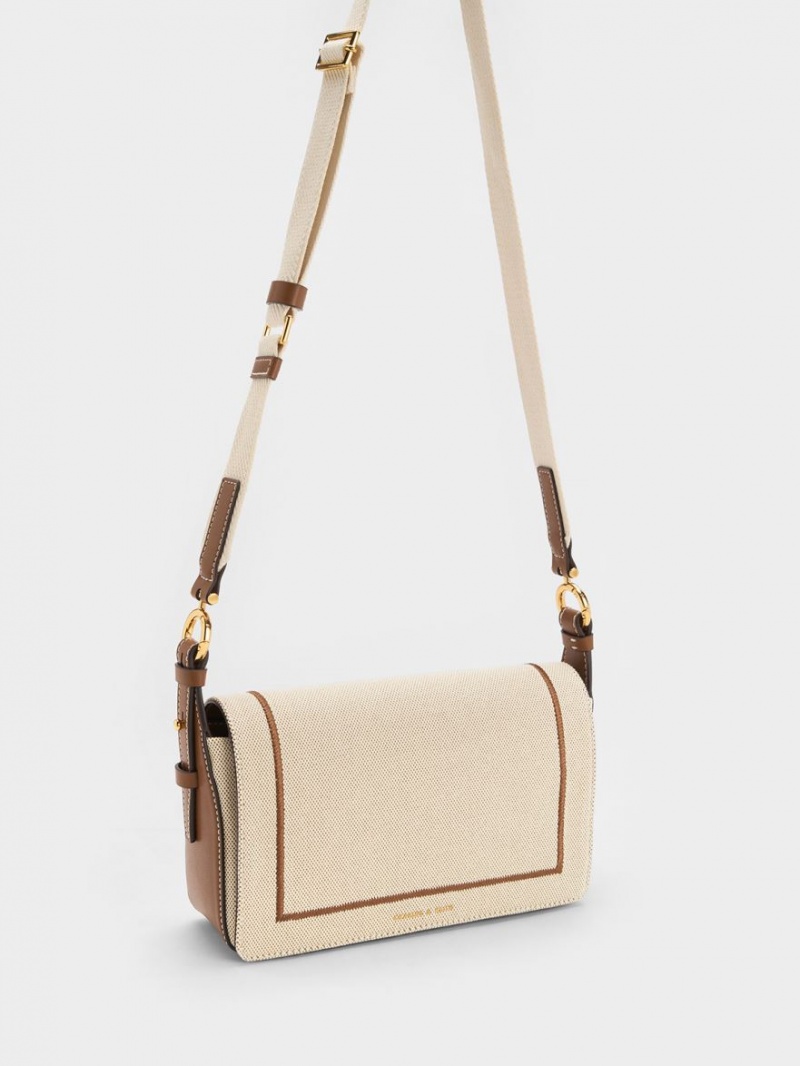 Geanta De Umar Charles & Keith Astra Chain Handle Panza Ciocolata | 348SYBCJA